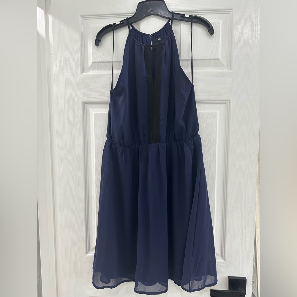 Chic cocktail dress - size 12